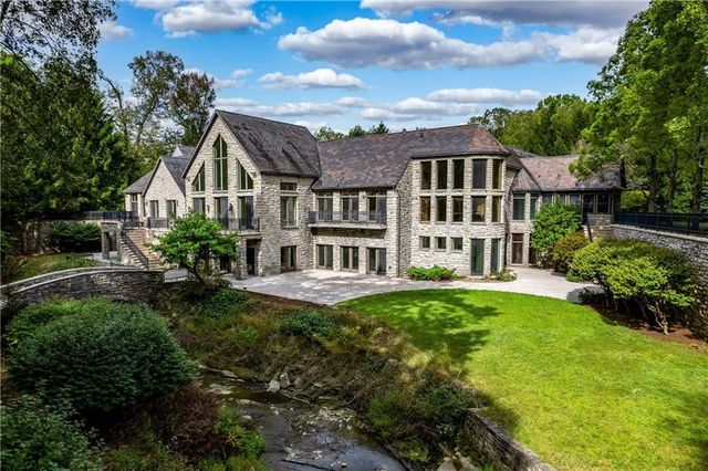 $5,750,000 | 1700 Forker Boulevard | Hermitage