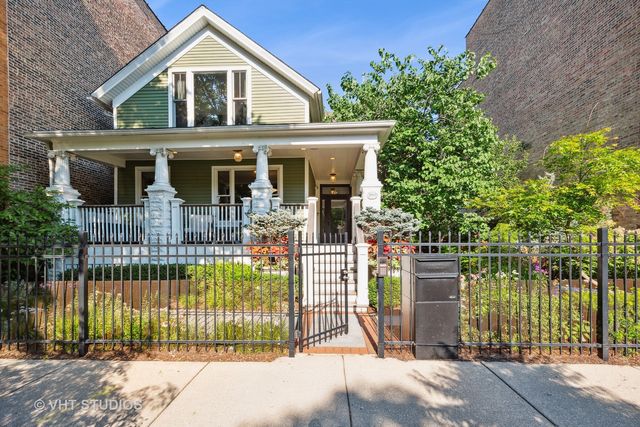 $1,900,000 | 1909 North Humboldt Boulevard | Logan Square