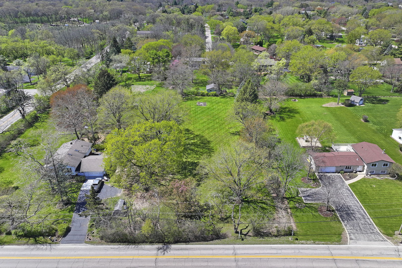 an aerial view of multiple house