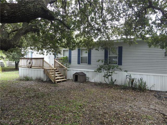 $230,000 | 15950 Kaloacoochee Street