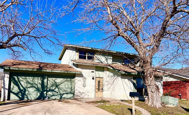 $237,900 | 1218 Birchbrook Street | Grand Prairie