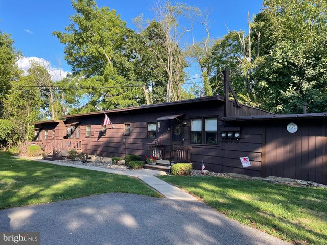 $725,000 | 111 Everitts Road | Raritan Township