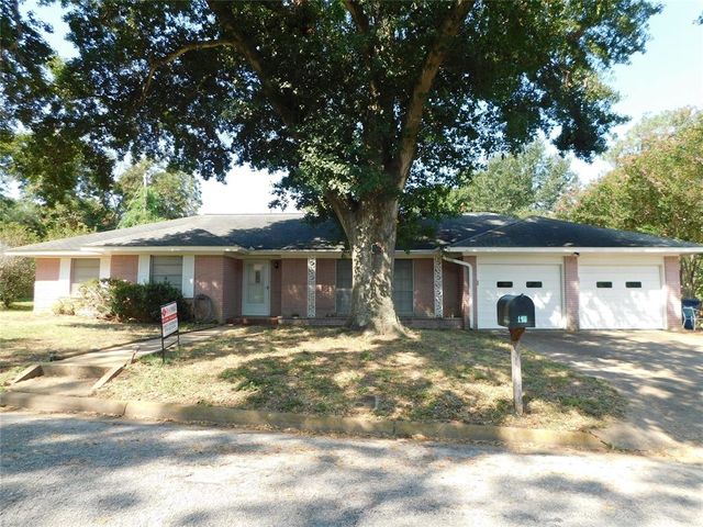 $294,900 | 1400 Allyne Lane | Brenham