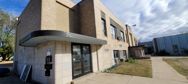 $1,000 | 345 6th Street, Unit 301 | LaSalle