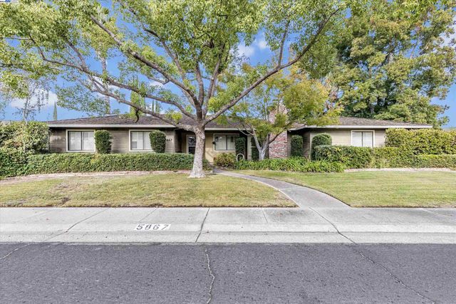 $465,000 | 5867 Turtle Valley Drive | Pacific