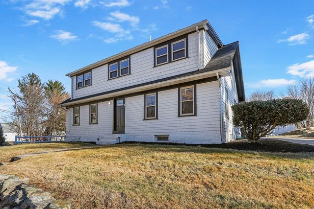 $489,000 | 114 Millville Road | Mendon