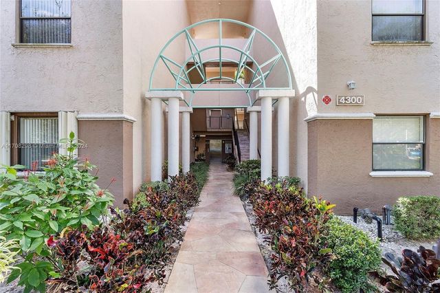 $345,000 | 4300 Northwest 30th Street, Unit 141 | Coral Gate