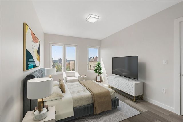 $3,100 | 112 Seaman Avenue, Unit 4D | Inwood