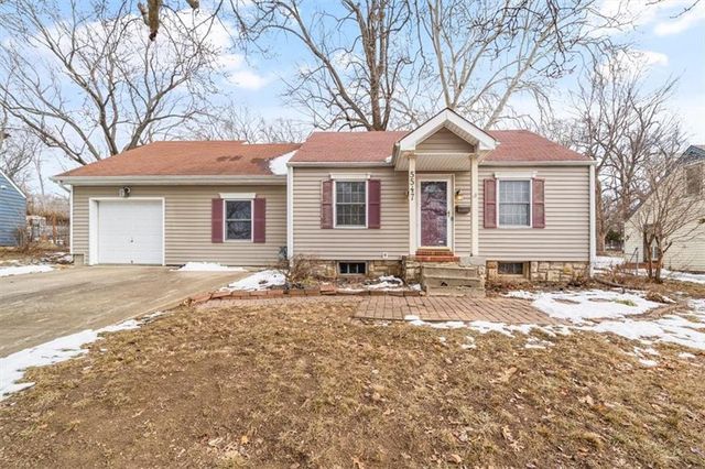 $225,000 | 5547 Hadley Street | Merriam