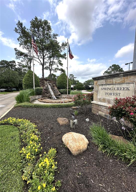 DISCOVER A NEIGHBORHOOD THAT WELCOMES YOU WITH A SERENE ENTRANCE-HIGHLIGHTED BY A BEAUTIFUL WATER FEATURE BUT ALSO HAS LANDSCAPING THAT SETS THE TONE FOR THE COMMUNITY.