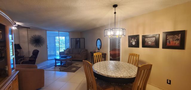 $229,000 | 6461 Northwest 2nd Avenue, Unit 306 | Boca Teeca