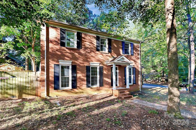 $560,000 | 623 Trail Ridge Road | Matthews