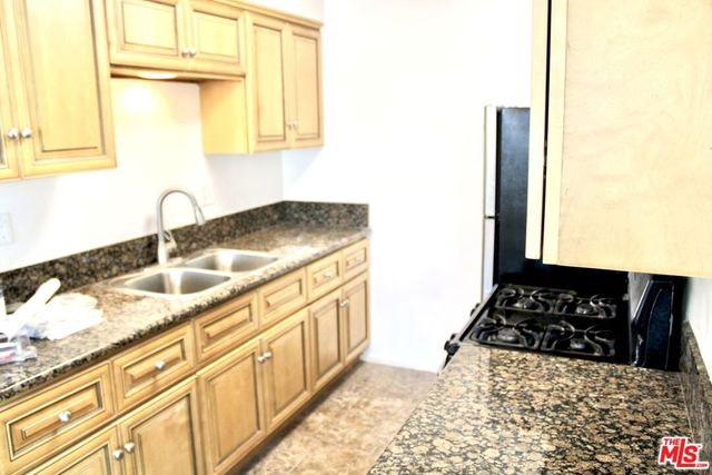 $2,800 | 780 Earlham Street, Unit 16 | Northeast Pasadena