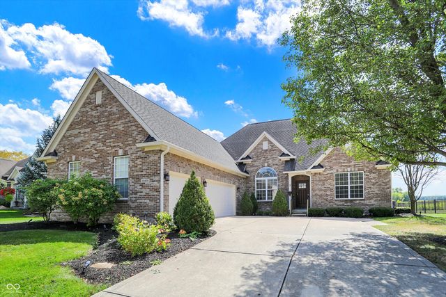 $685,000 | 16409 Oak Manor Drive | Oak Manor