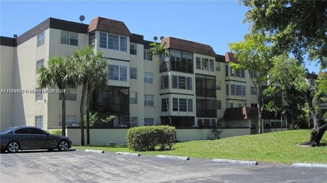 $1,600 | 7300 Northwest 17th Street, Unit 216 | Plantation Drive