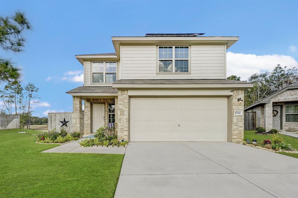 a house view with a outdoor space