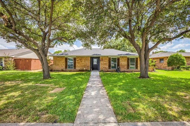 $374,900 | 3638 Parkmont Street | Mesquite