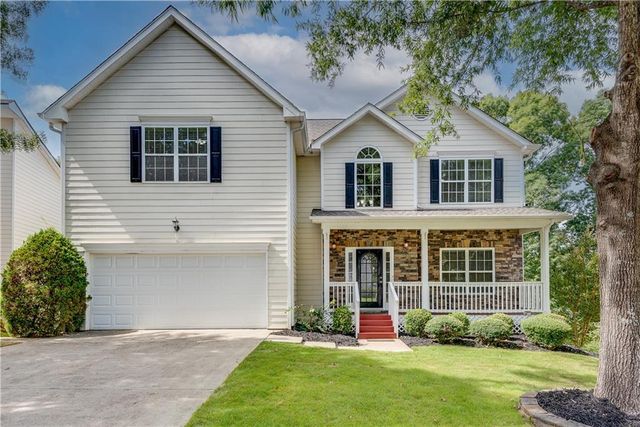 $615,000 | 1245 Red Cedar Trail | Riverbrooke