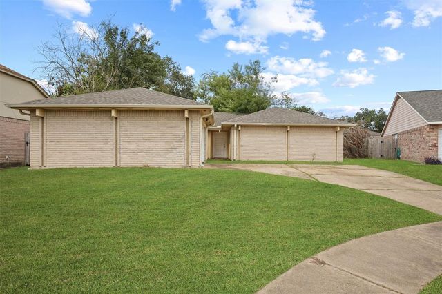 $199,900 | 19407 San Gabriel Drive | Westlake Forest