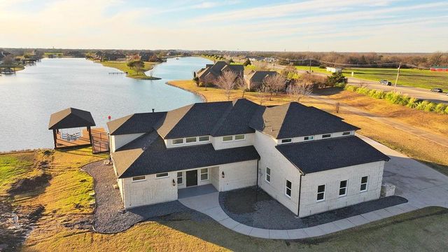 $1,499,000 | 506 Calm Water Cove | Princeton