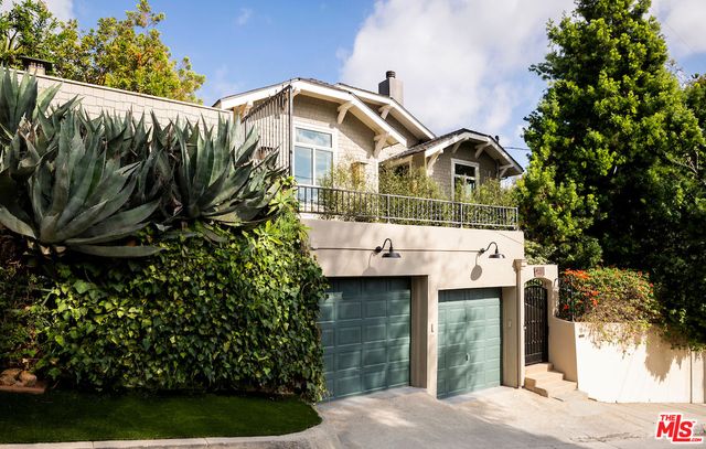 $4,150,000 | 1960 Hillcrest Road | Sunset Strip-Hollywood Hills West