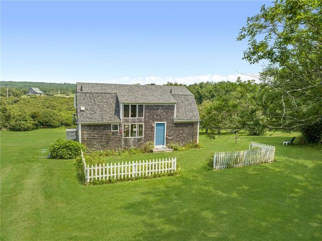 $1,790,000 | 681 Corn Neck Road | Corn Neck Road