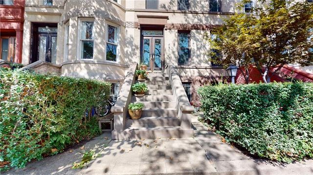 $2,300,000 | 187 Fenimore Street | Prospect Lefferts Gardens