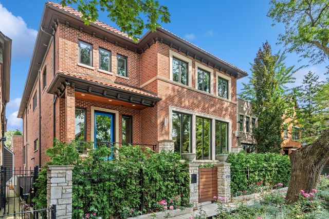 $3,750,000 | 1735 North Honore Street | Wicker Park