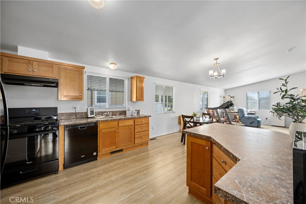 Spacious kitchen is "like new!"