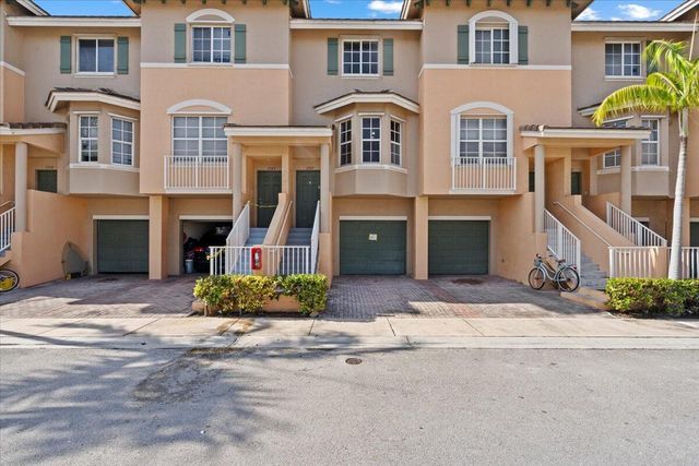 $315,900 | 1747 Northeast 6th Street | Boynton Beach