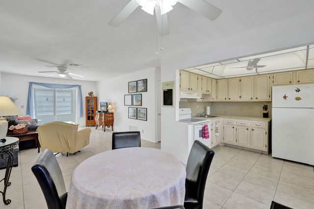 $100,000 | 2132 Northeast 1st Way, Unit 204 | Boynton Beach