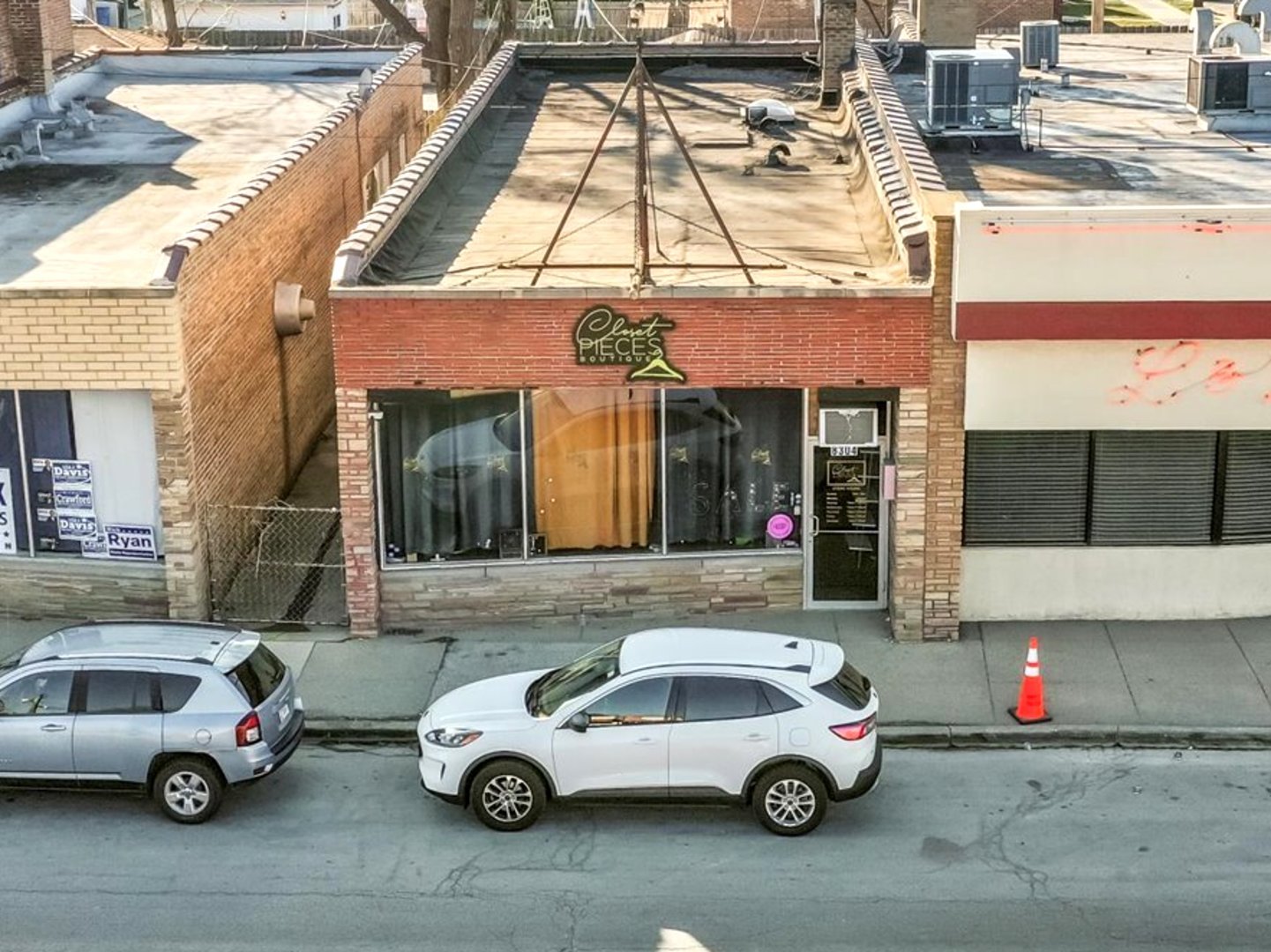 a car parked in front of a building