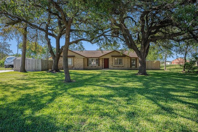 $425,000 | 1917 29th Street North | Texas City