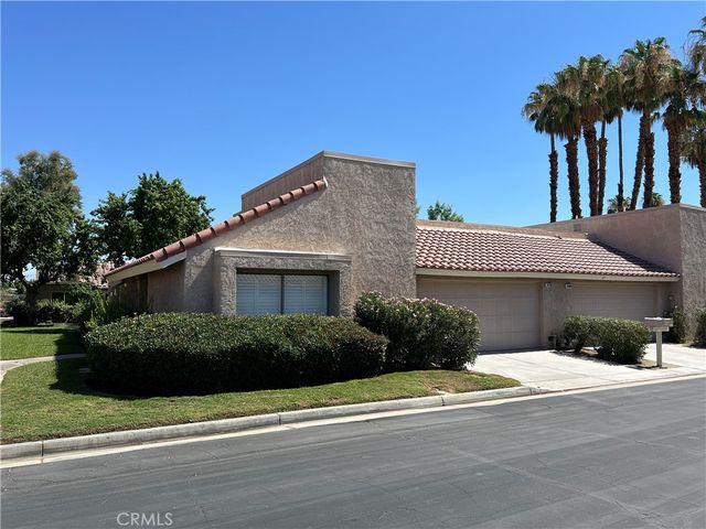 $395,000 | 74790 San Cristoval Circle | North Palm Desert