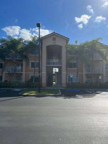 $1,650 | 131 Southwest Palm Drive, Unit 203 | St. Lucie West Country Club