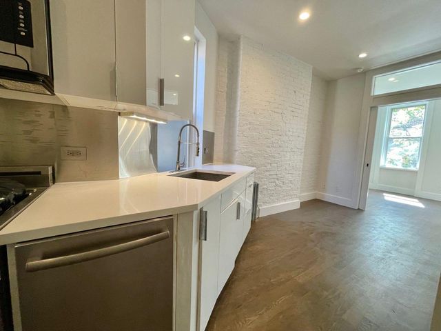 $2,800 | 222 East 27th Street, Unit 20 | Kips Bay