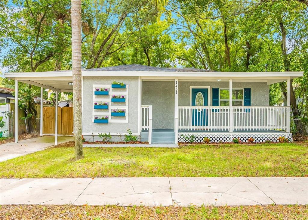 front view of a house having a backyard