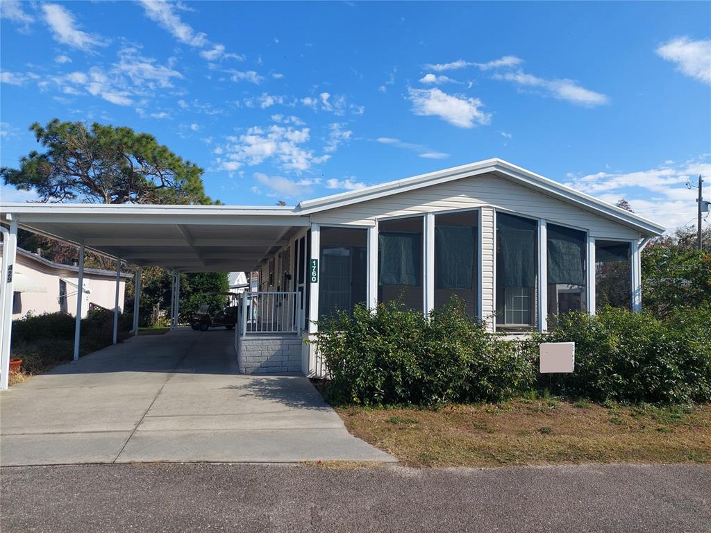 a front view of house with yard