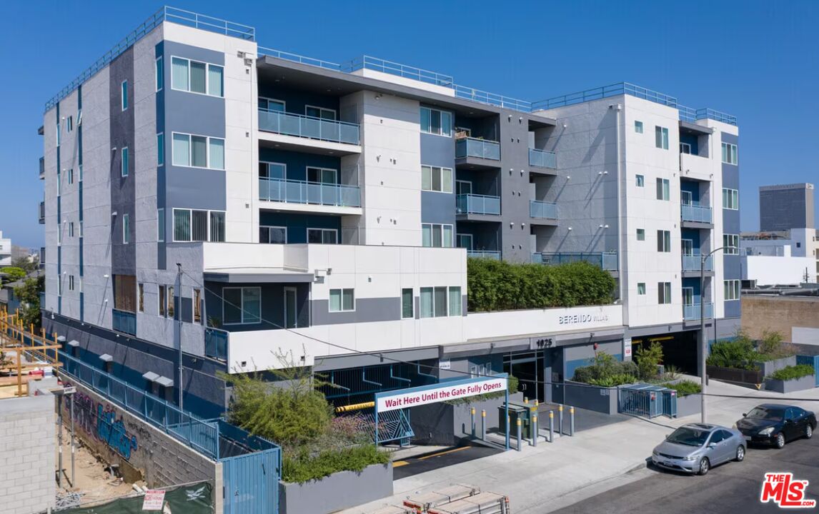 a view of a building with entryway