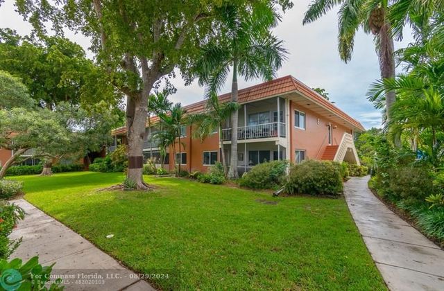 $257,000 | 140 Northeast 19th Court, Unit 214E | Wilton Manors