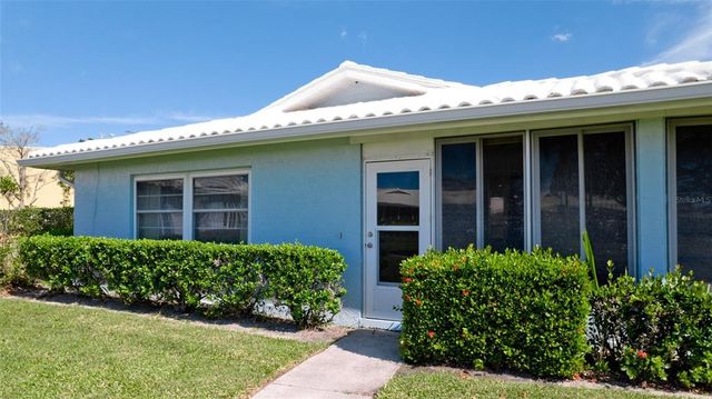 $325,000 | 702 67th Street West | West Bradenton