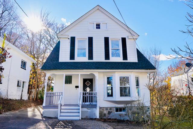 $239,000 | 18 Simsbury Street | Lakewood