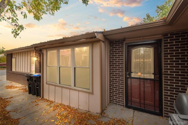 $2,850 | 6453 Newcombe Court | Northwest Arvada