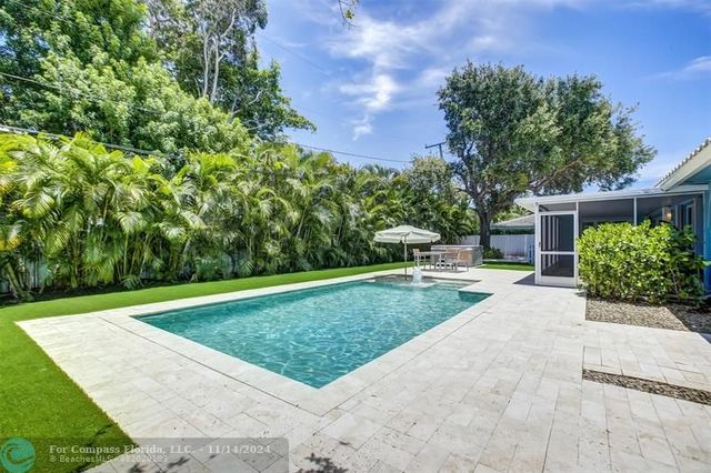 $1,285,000 | 2633 Northeast 30th Street | Coral Ridge