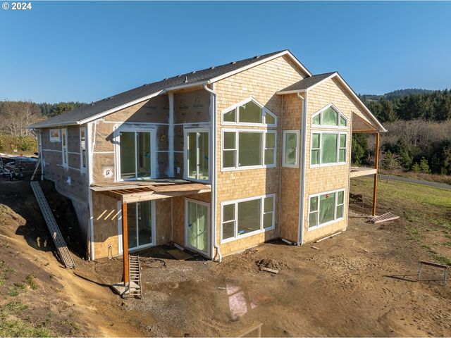 $995,000 | 6485 Heron View | Neskowin