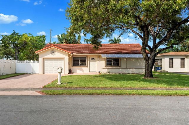 $3,450 | 101 Northeast 2nd Place | Dania Beach