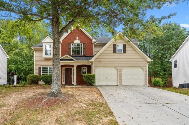 $469,900 | 2871 Belfaire Lake Drive