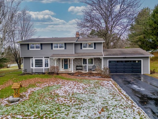 $399,900 | 1697 North Lake Road | Cazenovia