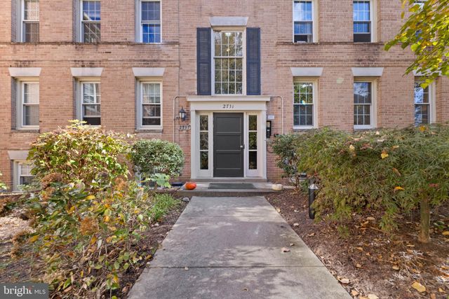 $2,775 | 2731 Ordway Street Northwest, Unit 3 | Cleveland Park