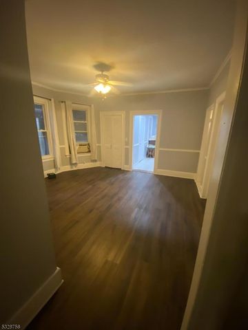 $2,300 | 184 Oak Paterson Nj 07501 | Sandy Hill